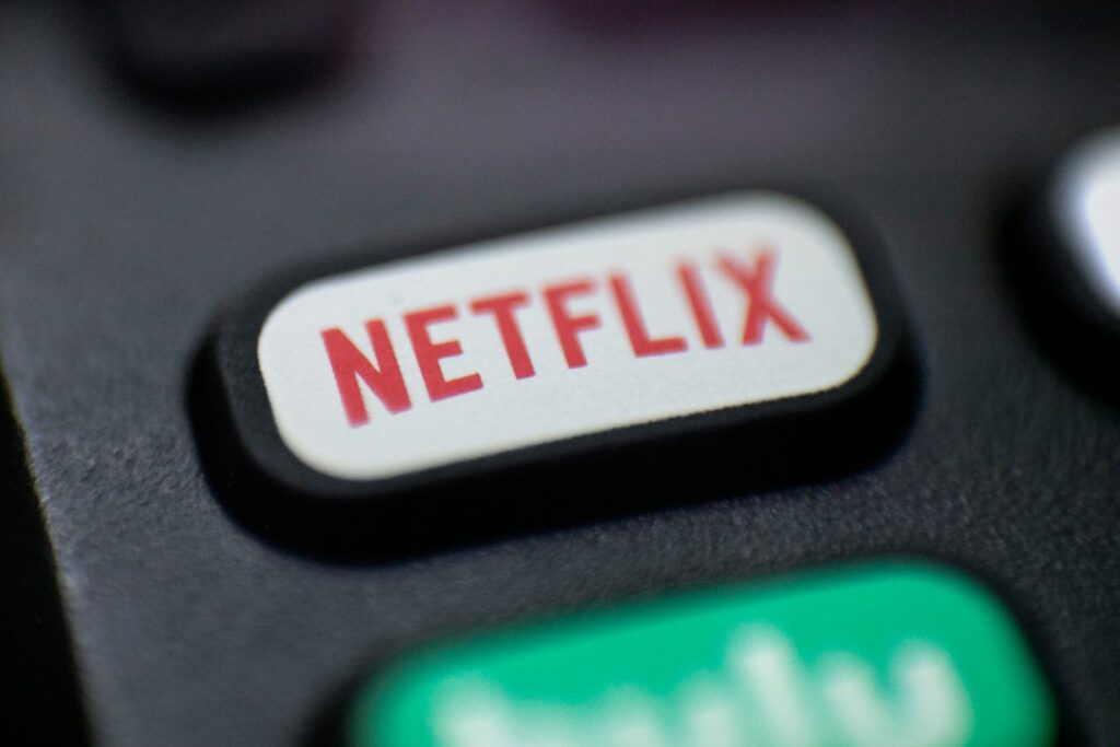 Netflix führt im November günstigeres Abo mit Werbung ein