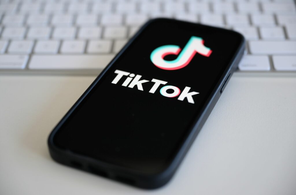 Albanien will Zugang zu Tiktok für ein Jahr sperren